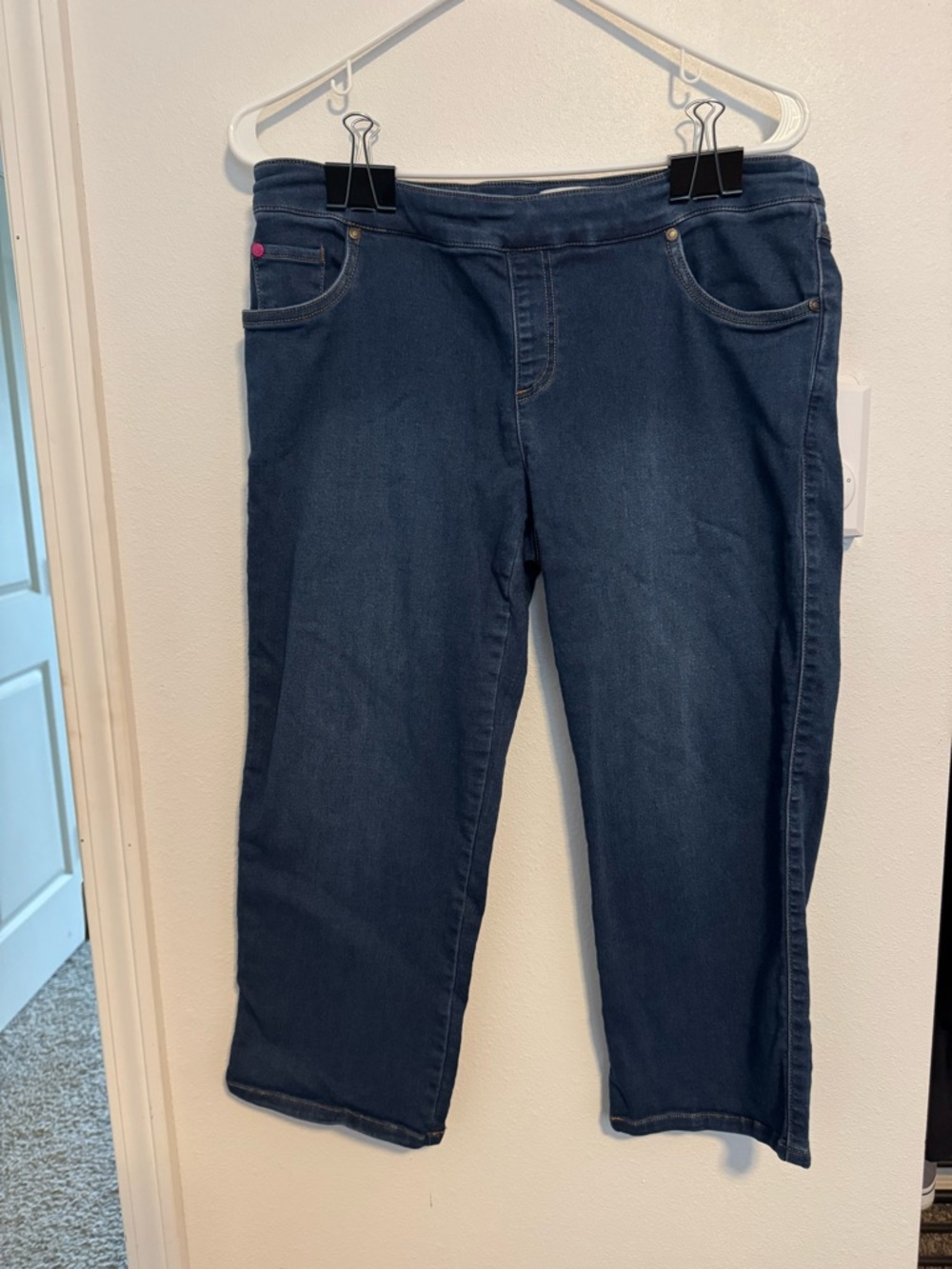 Authentic Pajama Jeans Capris, size M 10-12
